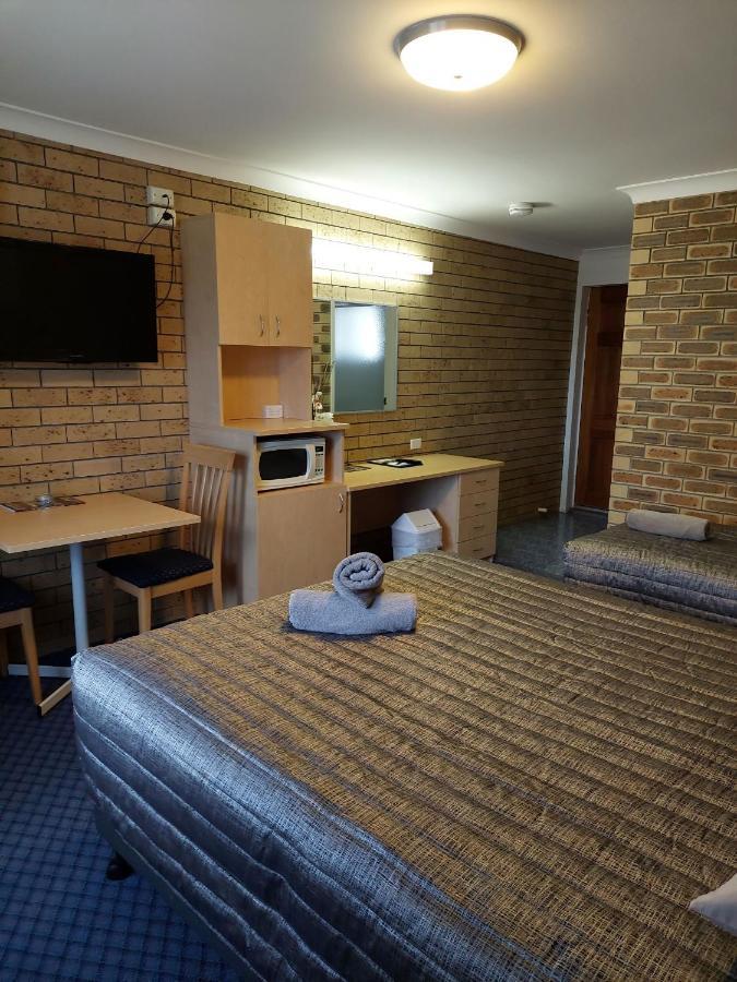 Settlers Motor Inn Tenterfield Buitenkant foto