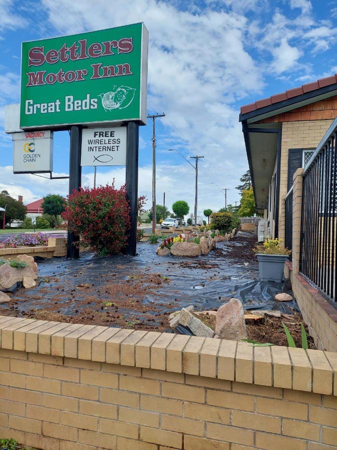Settlers Motor Inn Tenterfield Buitenkant foto