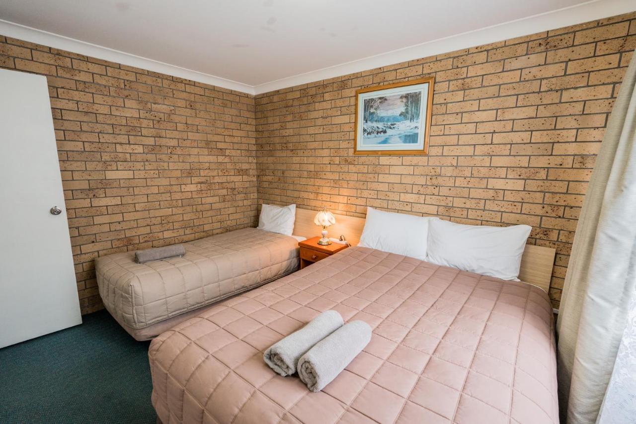 Settlers Motor Inn Tenterfield Buitenkant foto