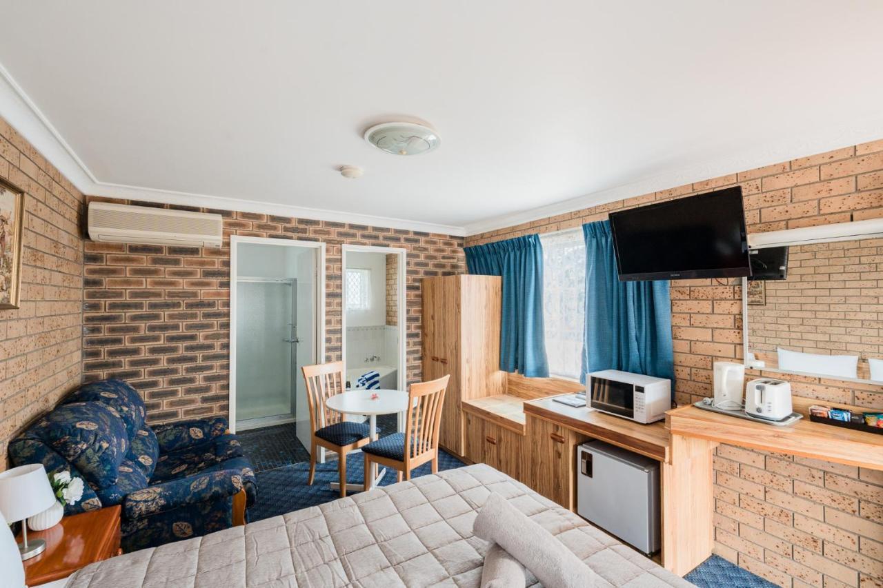 Settlers Motor Inn Tenterfield Buitenkant foto