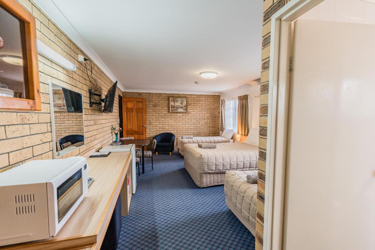 Settlers Motor Inn Tenterfield Buitenkant foto