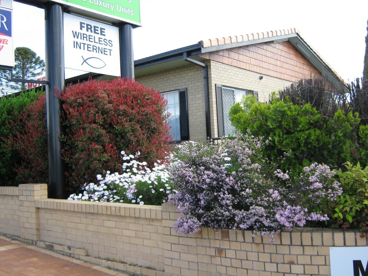 Settlers Motor Inn Tenterfield Buitenkant foto